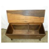 VIEW 3 INSIDE MULE CHEST 