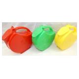 VIEW 2 CLOSEUP PITCHERS 