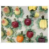 VIEW 2 EARLY WALL POCKETS 