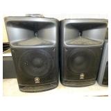 YAMAHA MSR 400 W/ BUILT IN AMP 