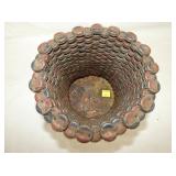 VIEW 3 TOP VIEW FOLK ART BASKET 