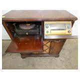 VIEW 2 W/ TURN TABLE 