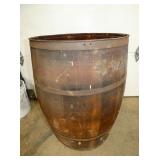 55G. COUNTRY STORE BARREL 