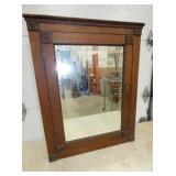 25X32 OAK HANGING CABINET 