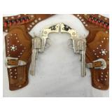 VIEW 2 CAP PISTOLS W/ HOLSTER 