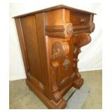 VIEW 2 LEFTSIDE DESK 