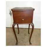 UNUSUAL OAK SEWING STAND 