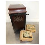 9 1/2X17 BABY CABINET VICTROLA 