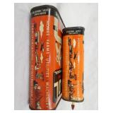 VIEW 4 SIDE 1QT, 1PT DU-OIL TINS 