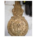 VIEW 3 W/ 36IN ORNATE PEDALUM