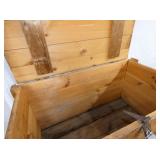 VIEW 3 INSIDE ARMY FOOT LOCKER 