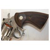 VIEW 4 COLT PYTHON 357MAG. 