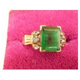 18KT EMERALD/DIAMOND RING 