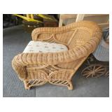 WICKER CHAIR 