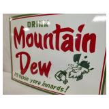 VIEW 3 RIGHTSIDE PORC. MT. DEW W/WILLY 