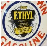 VIEW 6 CLOSE UP SIDE 2 RED CROWN PORC. 