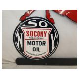 VIEW 2 CLOSE UP REPLICA SOCONY MOTOR OIL