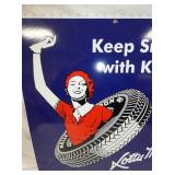 VIEW 2 CLOSE UP W/GIRL & TIRE