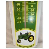 VIEW 3 BOTTOM VIEW W/JD TRACTOR