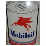VIEW 2 CLOSE UP MOBILOIL PEGASUS 