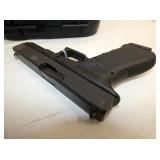 VIEW 4 CLOSEUP SIDE 2 GLOCK 17 9MM