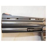 VIEW 7 CLOSEUP STAINLESS