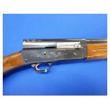 VIEW 3 CLOSEUP LIGHT 12 12GA.