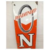 VIEW 2 CLOSEUP PORC. ROADFINDER