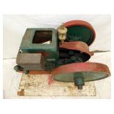 VIEW 2 CLOSEUP ENGINE