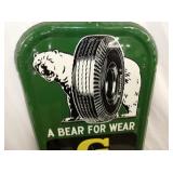 VIEW 4 CLOSEUP W/ BEAR/TIRE