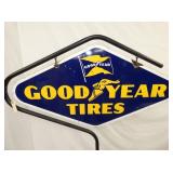 VIEW 2 CLOSEUP 40X21