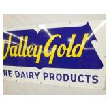 VIEW 3 RIGHTSIDE PORC. DAIRY SIGN