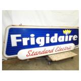 VIEW 5 EMB. LIGHTUP FRIGIDAIRE