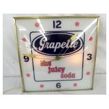 15IN LIGHTED GRAPETTE CLOCK