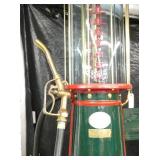 VIEW 5 GILBERT & BARKER VISABLE PUMP