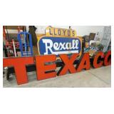TEXACO CAN LETTER SIGN