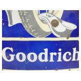 VIEW 3 CLOSEUP PORC. GOODRICH 24X35