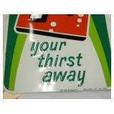 VIEW 3 EMB. 7UP 13X19