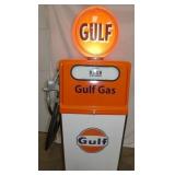 VIEW 3 SIDE 2 GULF GAS PUMP
