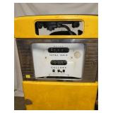 VIEW 2 CLOSEUP WAYNE PUMP