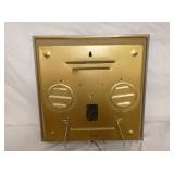 VIEW 4 BACK ADV. CLOCK