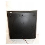 VIEW 3 BACK ADV. CLOCK