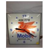 15IN MOBIL OIL CLOCK
