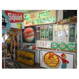 NEONS, FLANGES, CLOCKS