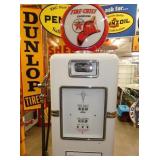 VIEW 2 CLOSEUP W/ GLOBE