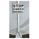 VIEW 3 STOP ON RED SIGNAL