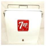 VIEW 3 SIDE 2 EMB. 7UP COOLER