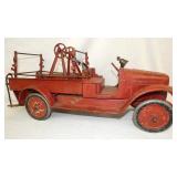 EARLY DTH TOY FIRE TRUCK