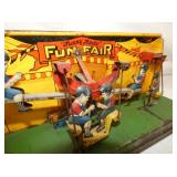 VIEW 3 FUN FAIR KEYWIND TOY