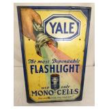 YALE FLASHLIGHT COUNTER DISPLAY